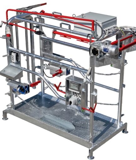 Profesjonalny poskrom dla bydła do korekcji racic – ocynk ogniowy