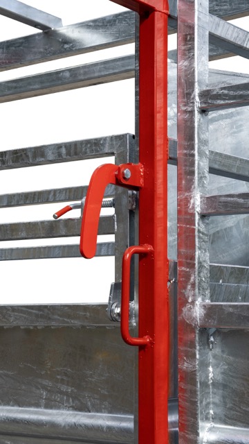 Korytarz weterynaryjny 8,5 m dla bydła – Agromet Mogilno - obrazek 15