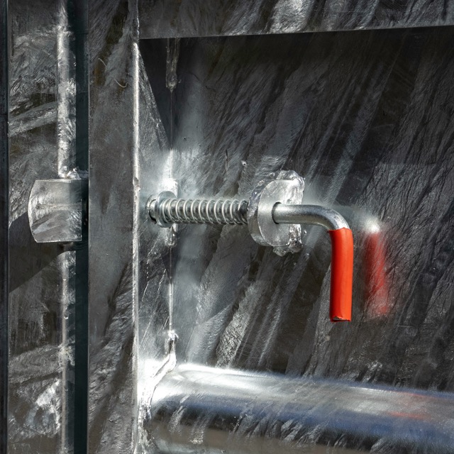 Korytarz weterynaryjny 8,5 m dla bydła – Agromet Mogilno - obrazek 7